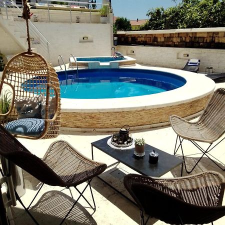 Apartments Rustika Toscana Vodice Exterior photo