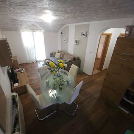 Apartments Rustika Toscana Vodice Exterior photo