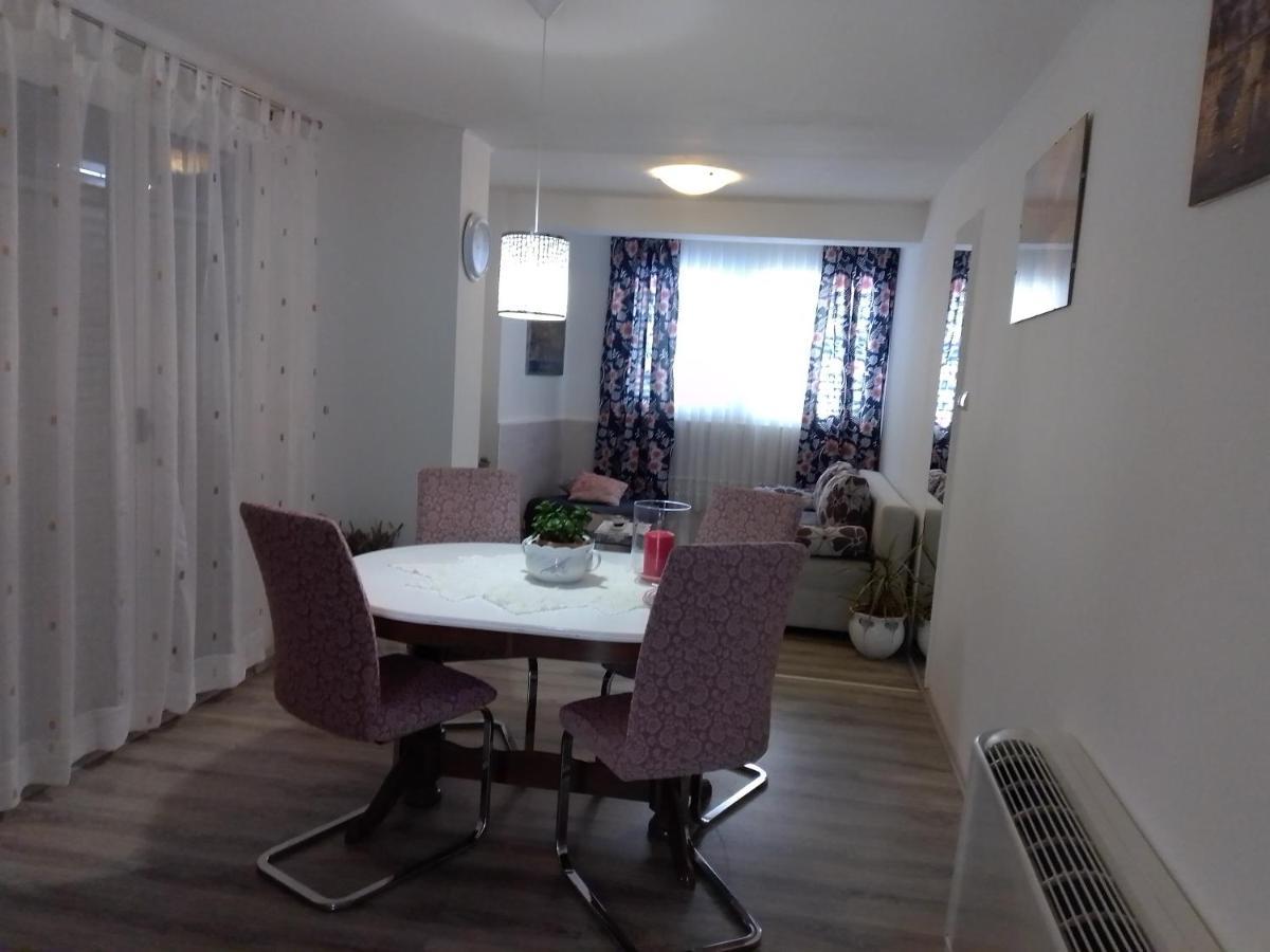 Apartments Rustika Toscana Vodice Exterior photo