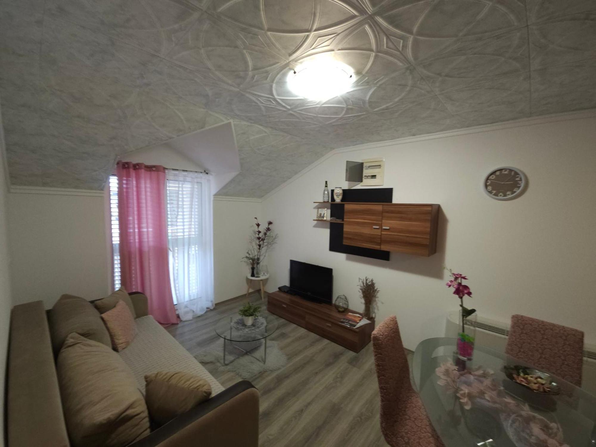 Apartments Rustika Toscana Vodice Exterior photo