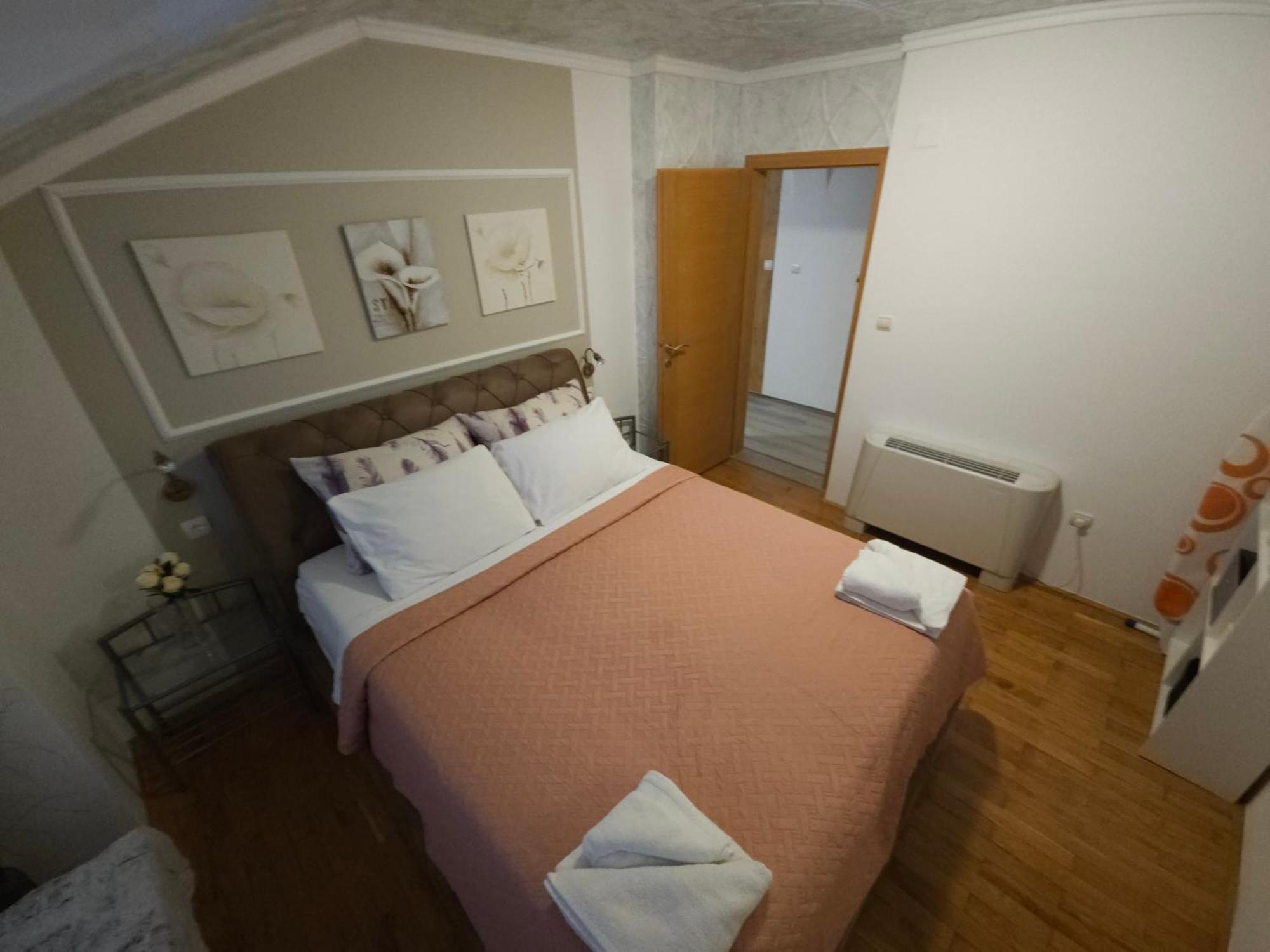 Apartments Rustika Toscana Vodice Exterior photo